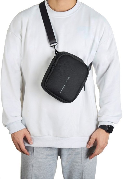 Szaszetka XD DESIGN Boxy Sling Czarna P705.951